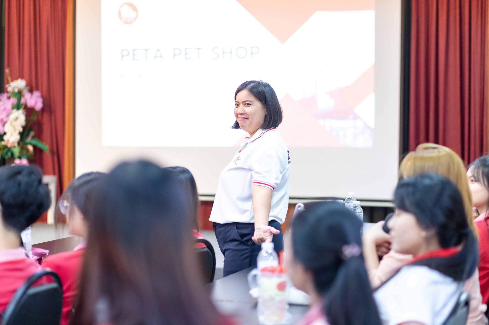 ภาพบรรยากาศ กิจกรรม Mini Team Building Peta Pet Shop - พีต้า เพ็ทช็อป