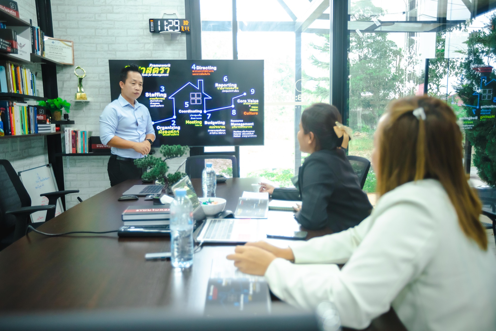 ภาพบรรยากาศ หลักสูตรติดอาวุธให้เจ้าของกิจการ Private at Top Speech Office บริษัท มาตังคอสเมติก จำกัด 