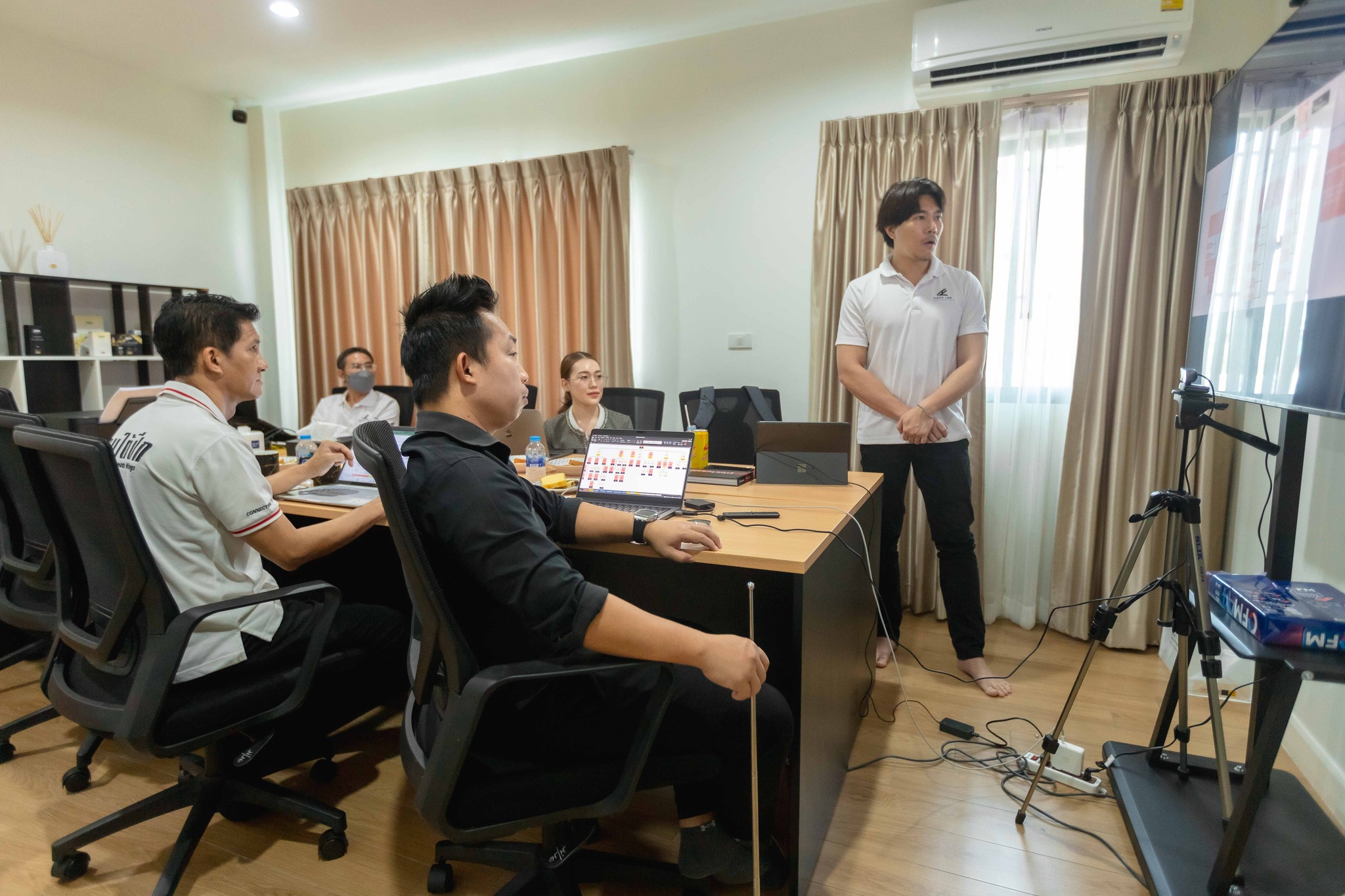 ภาพบรรยากาศ หลักสูตรติดอาวุธให้เจ้าของกิจการ Day1 บริษัท แฮค แล็บ จำกัด at Top Speech Office